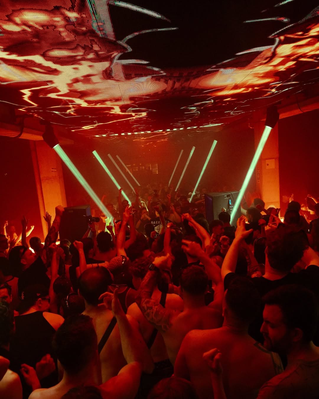 Unreal WEEKENDER NIGHT I X UEBERREST, RESTRICTED, SveTec b2b O.B.I. & more event poster