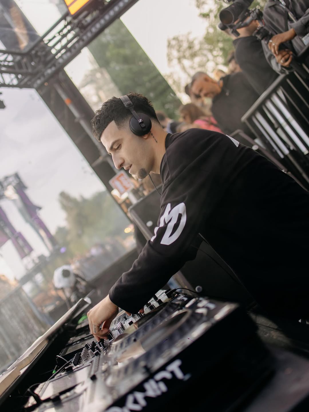 VERKNIPT PRESENTS SANTØS ALL NIGHT LONG cover image