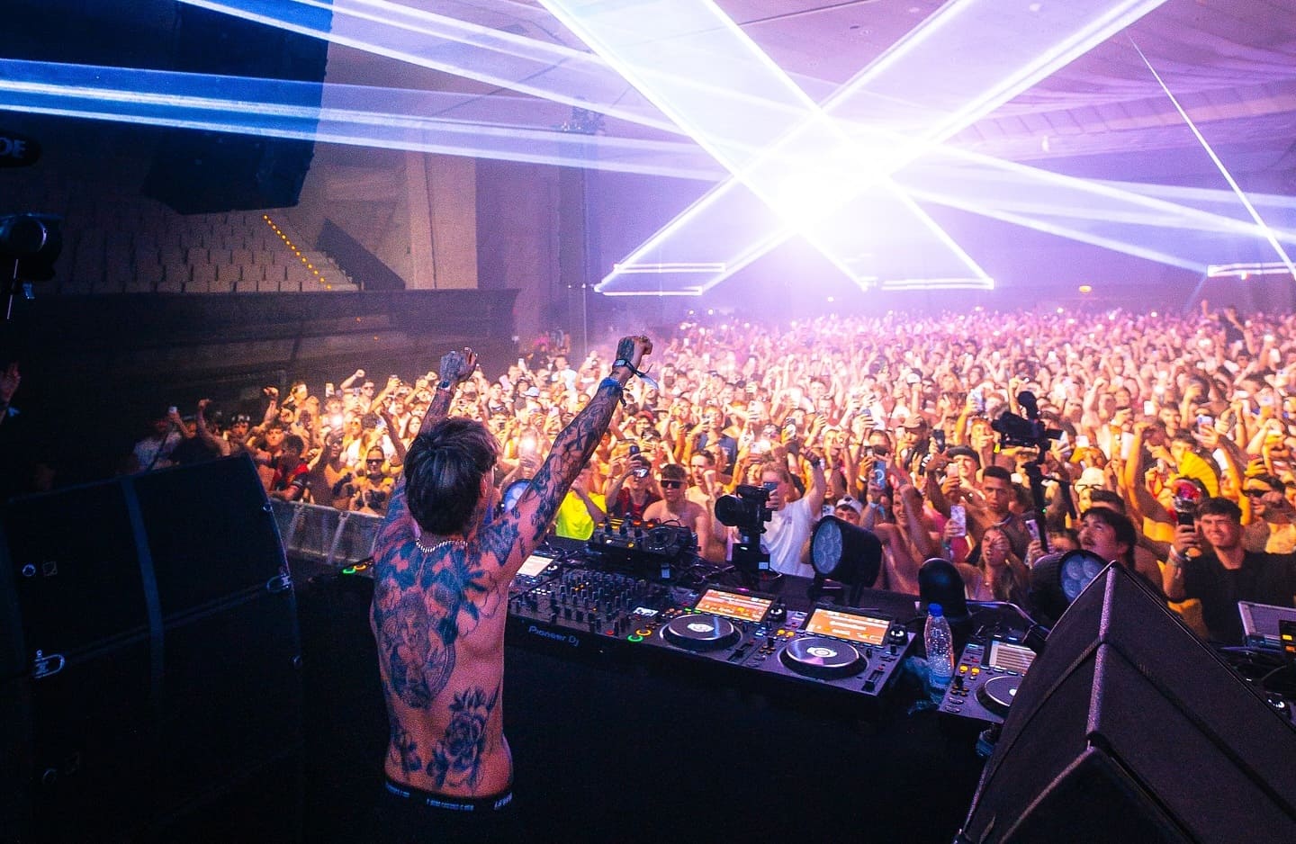 NRG AMSTERDAM cover image